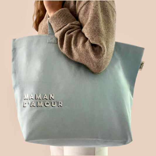 Sac shopping brodé MAMAN D’AMOUR bleu ciel