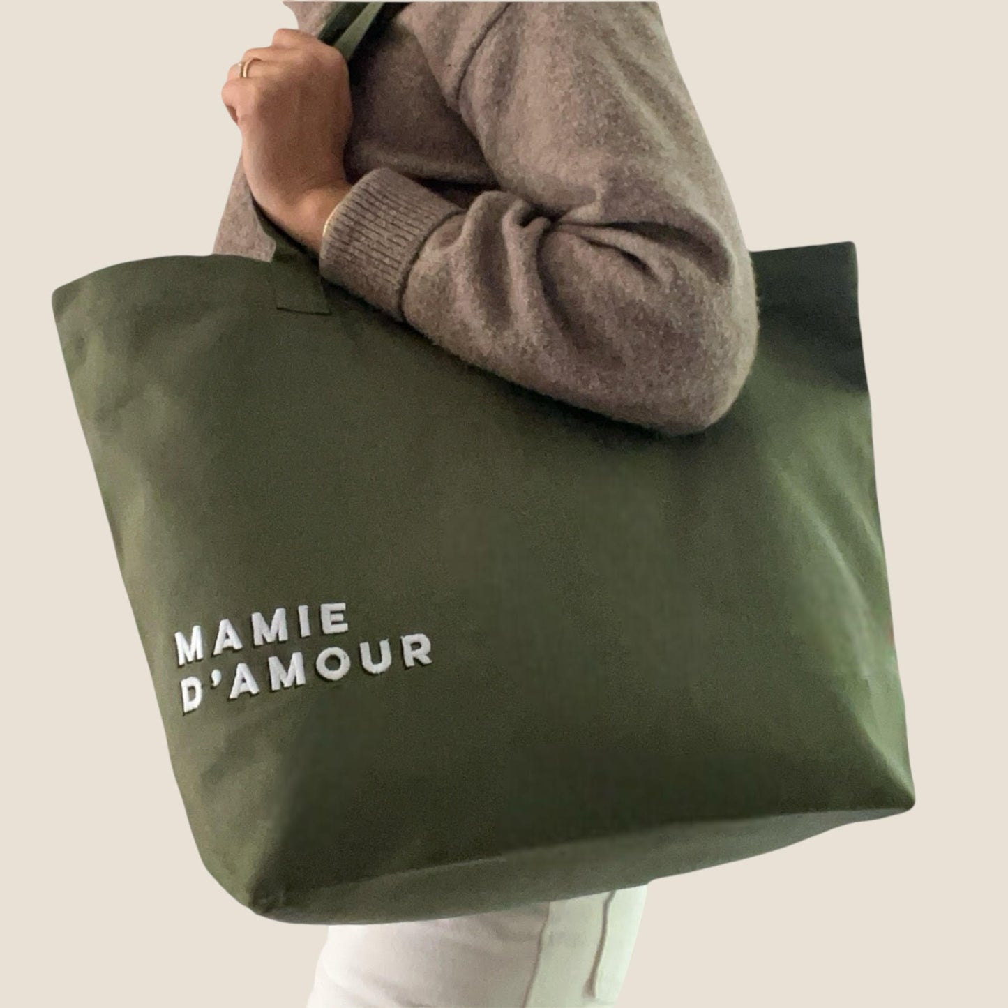 Sac shopping brodé MAMIE D’AMOUR olive