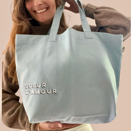 Sac shopping brodé SOEUR D’AMOUR bleu ciel