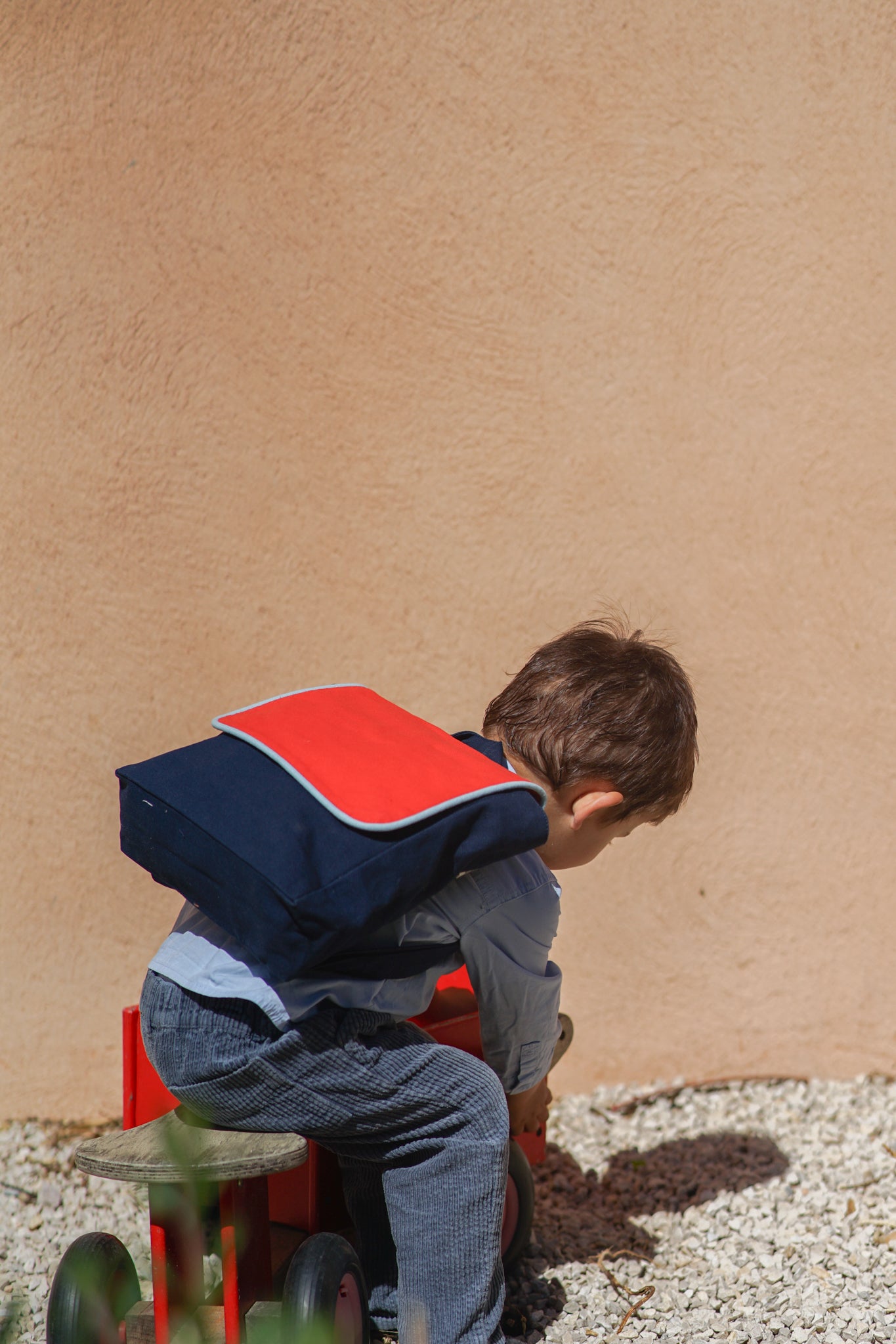 SAC A DOS ENFANT RECTANGLE ROUGE / BLEU MARINE