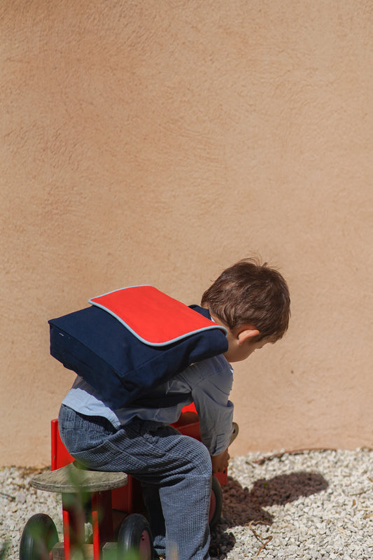 Sac à dos enfant rectangle rouge / bleu marine