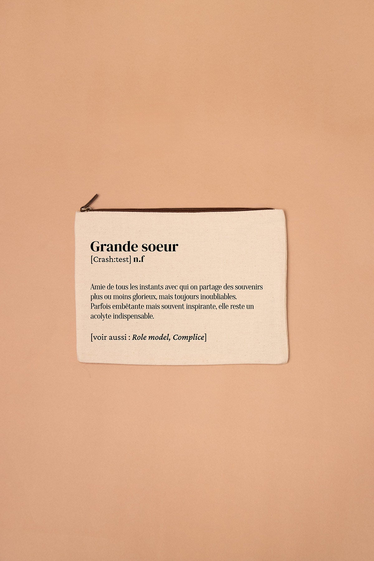 Grande trousse définition Grande soeur