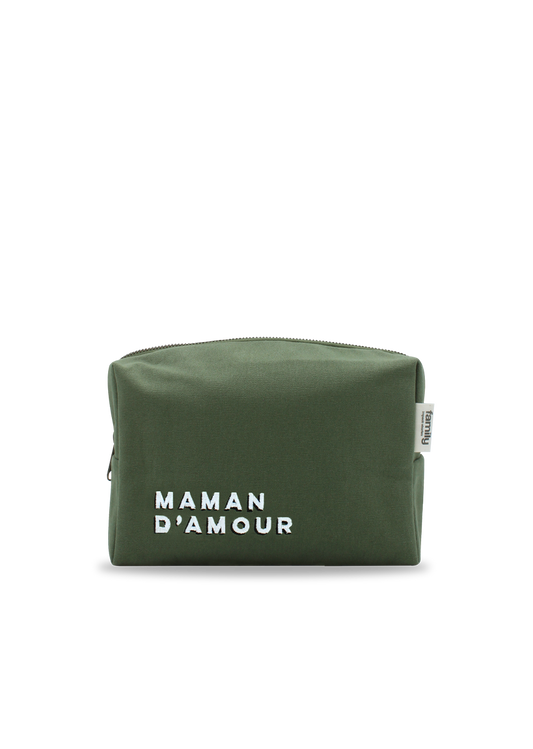 Trousse de toilette brodée MAMAN D’AMOUR olive